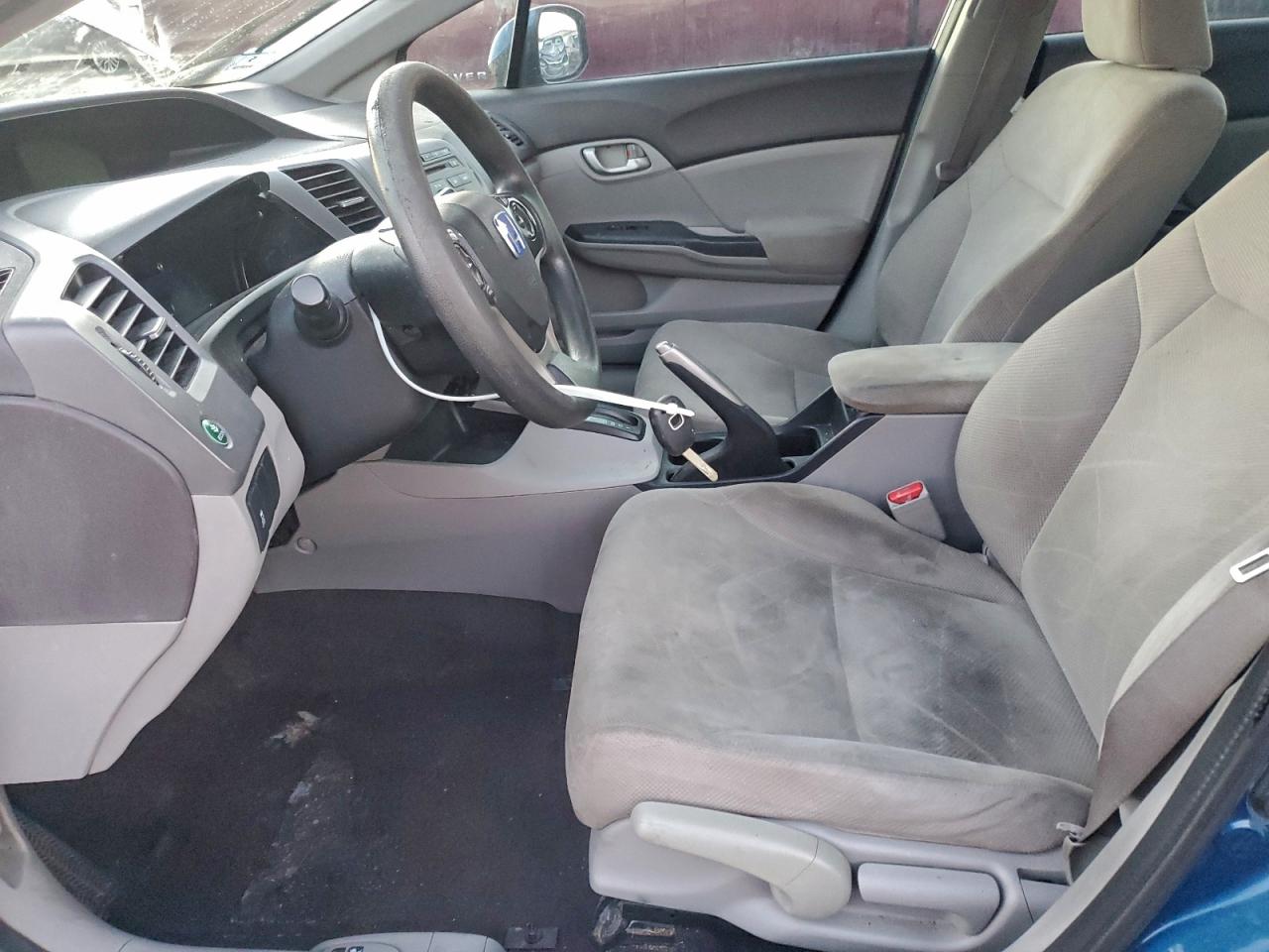 2012 HONDA CIVIC LX photo 7
