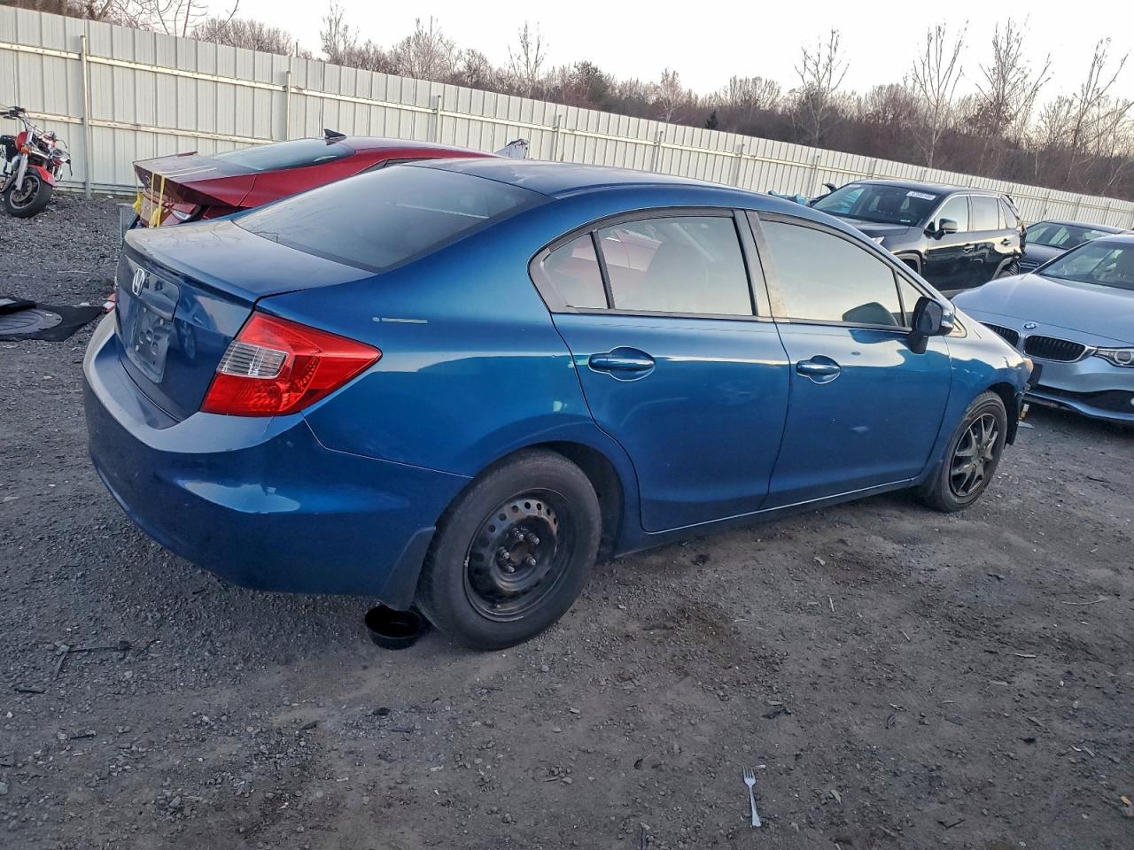 2012 HONDA CIVIC LX photo 3