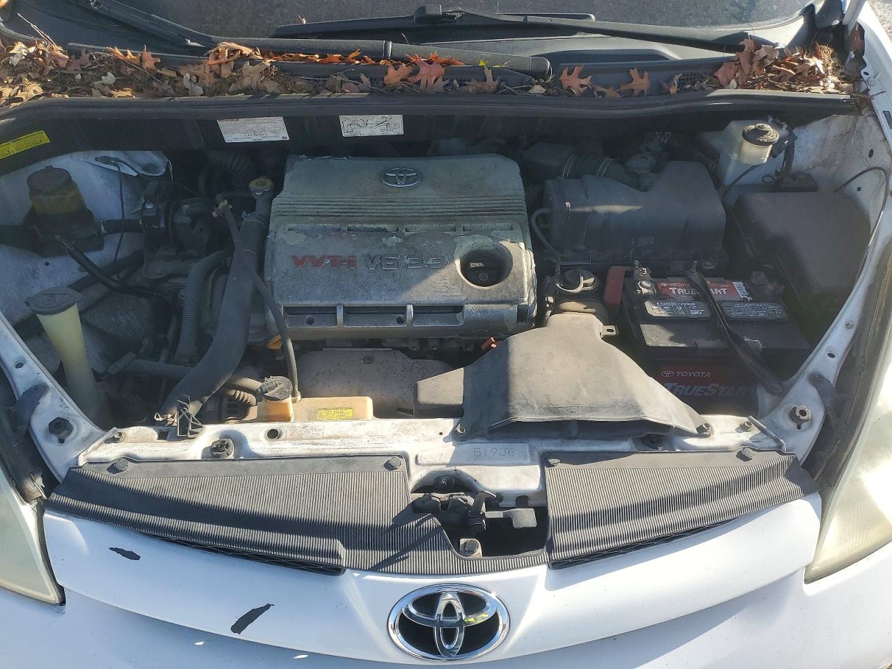 2006 TOYOTA SIENNA CE photo 12