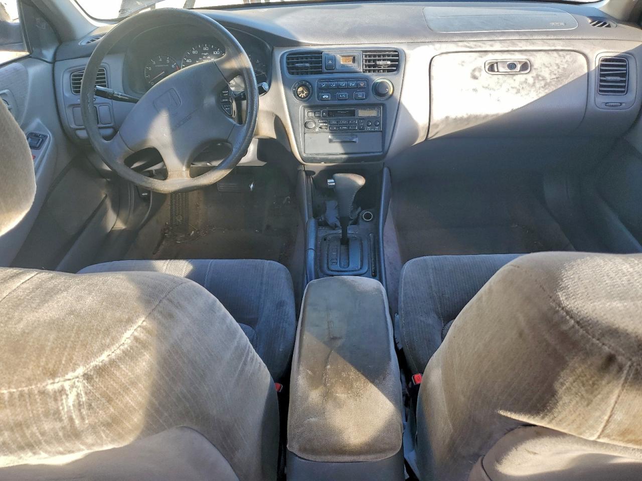 2000 HONDA ACCORD LX photo 8