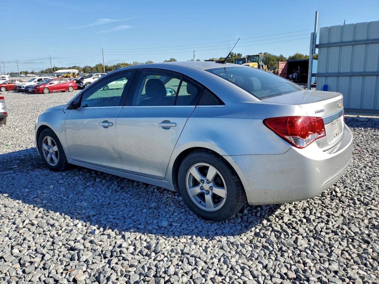 2014 CHEVROLET CRUZE LT photo 2