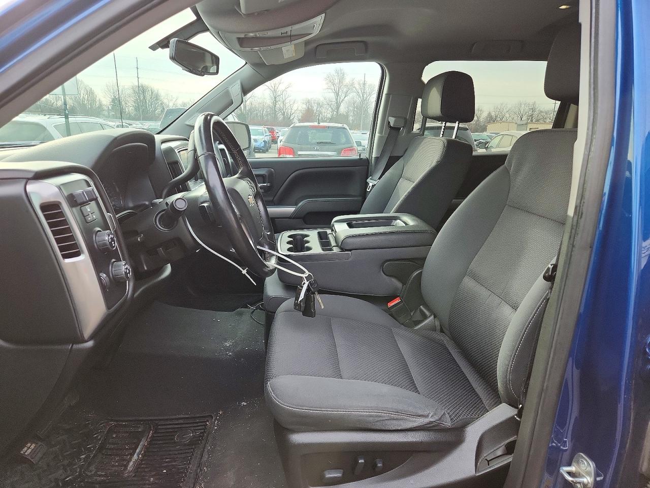 2018 CHEVROLET SILVERADO K1500 LT photo 7
