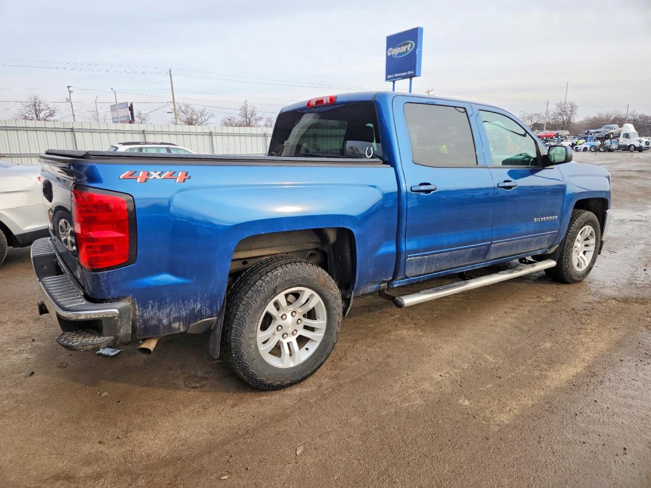 2018 CHEVROLET SILVERADO K1500 LT photo 3