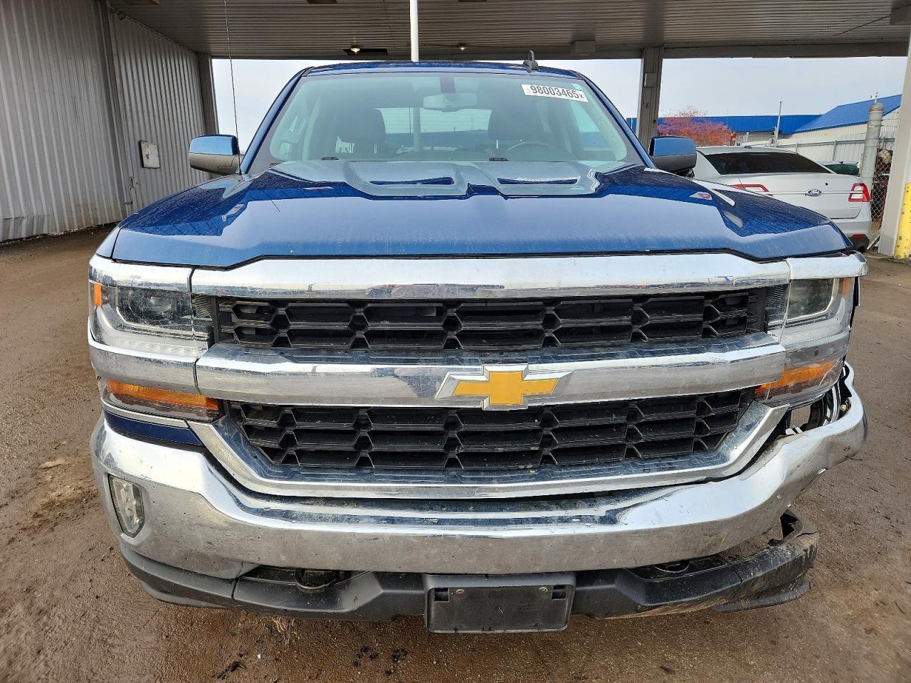 2018 CHEVROLET SILVERADO K1500 LT photo 5