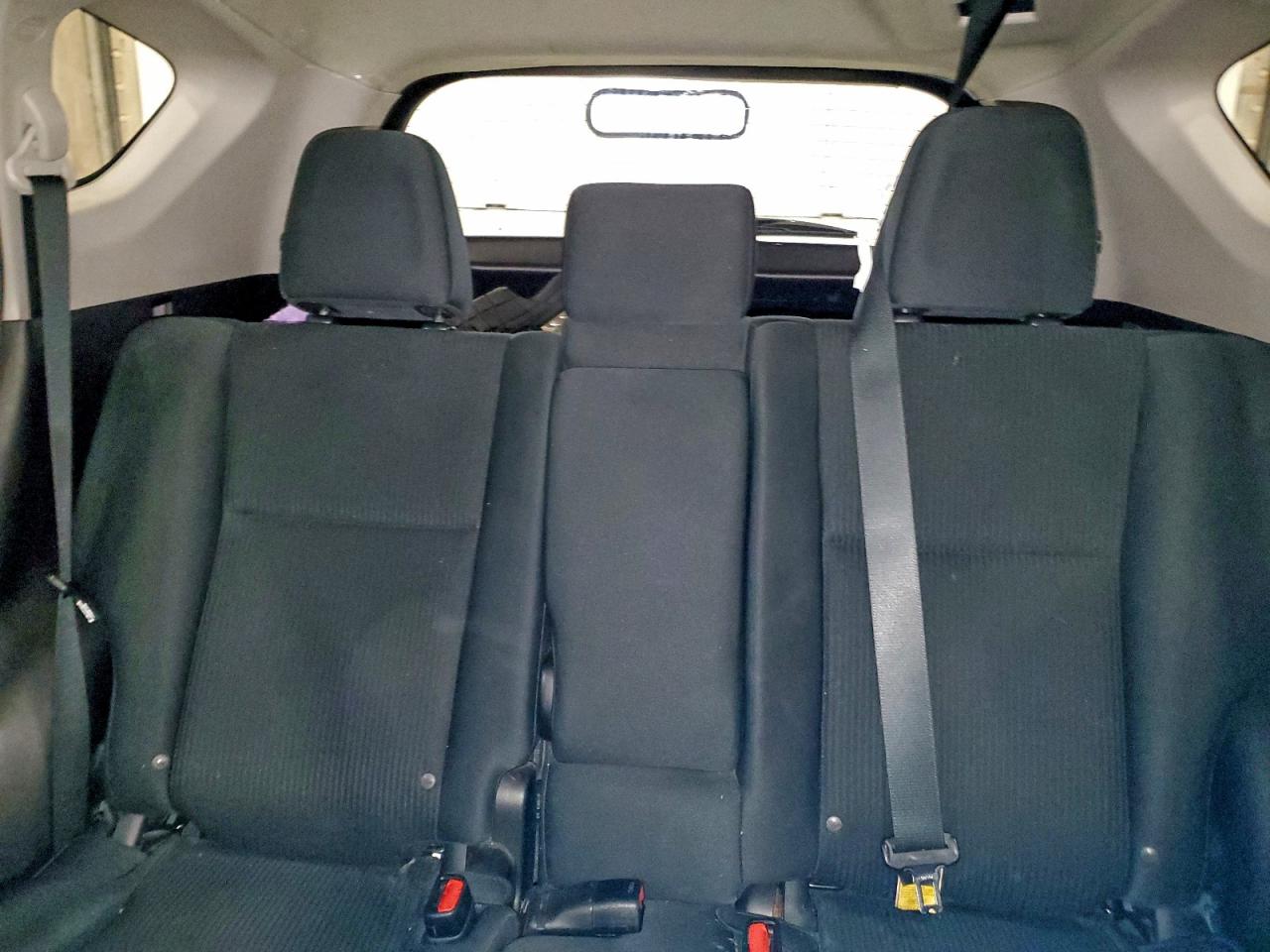 2017 TOYOTA RAV4 LE photo 10