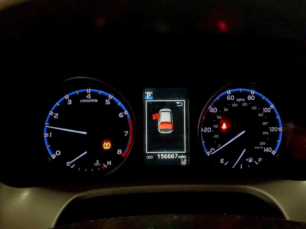 2017 TOYOTA RAV4 LE photo 9