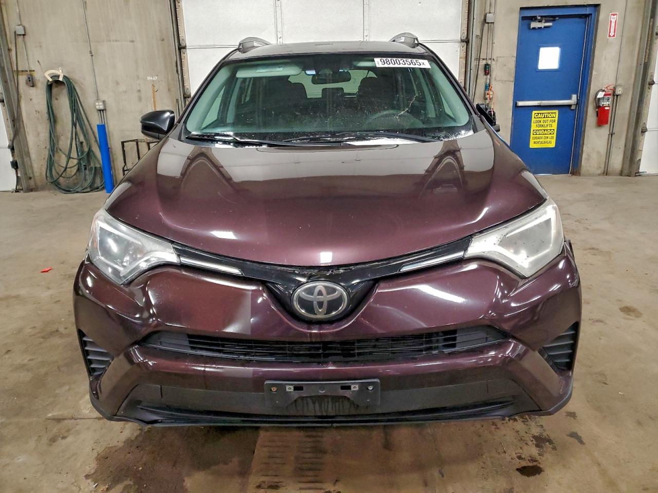 2017 TOYOTA RAV4 LE photo 5