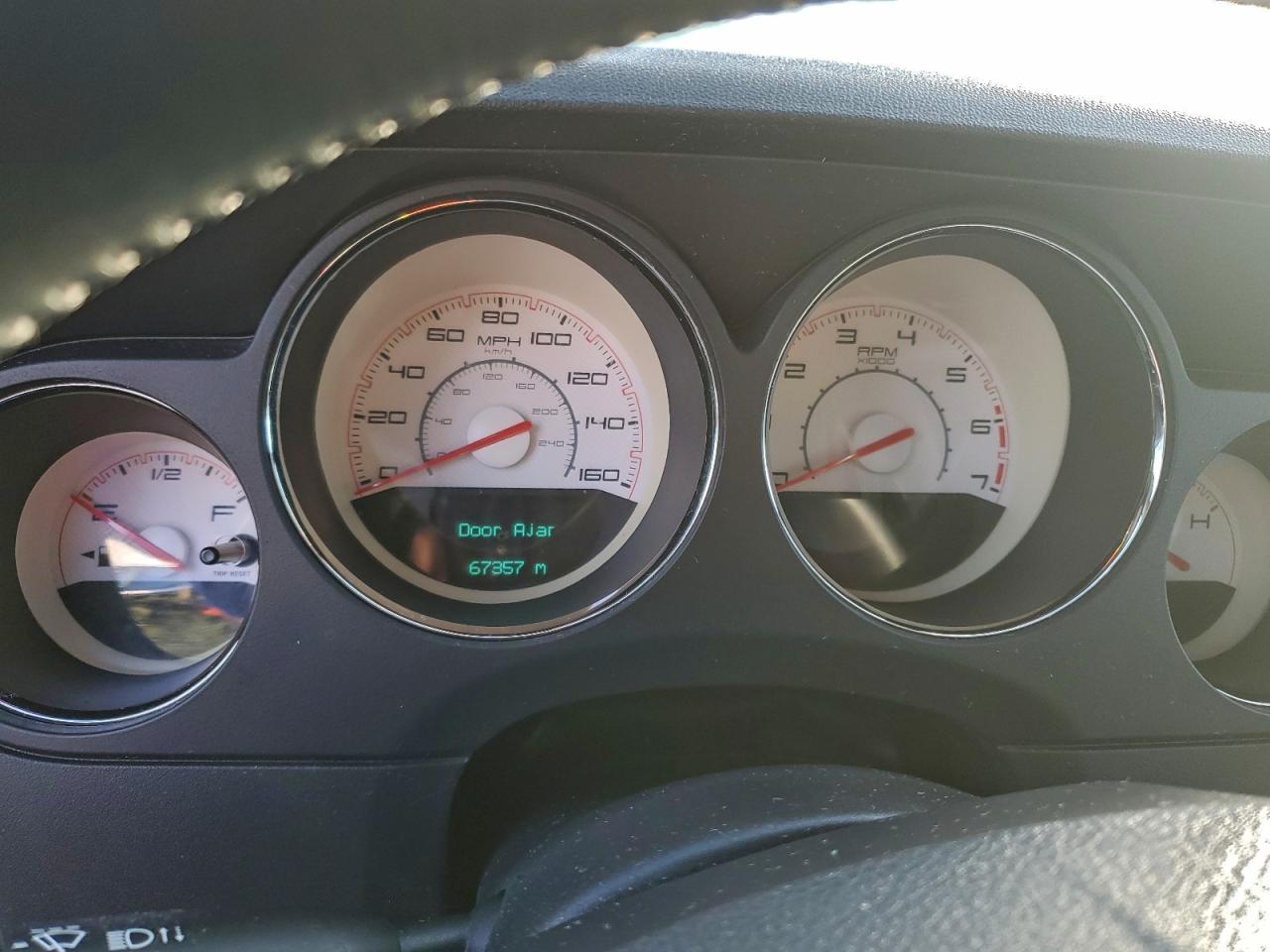 2013 DODGE CHALLENGER R/T photo 9