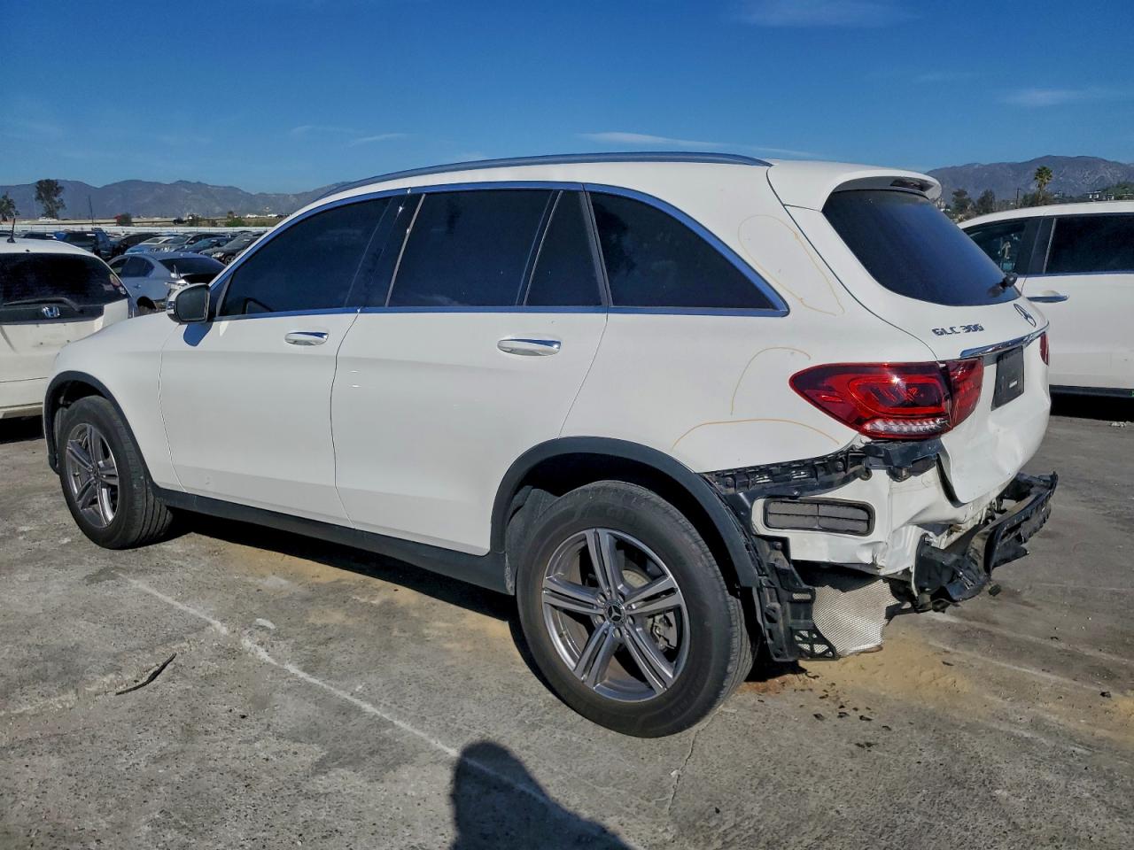 2022 MERCEDES-BENZ GLC 300 photo 2