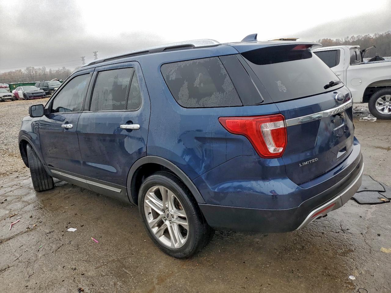 2017 FORD EXPLORER LIMITED photo 2