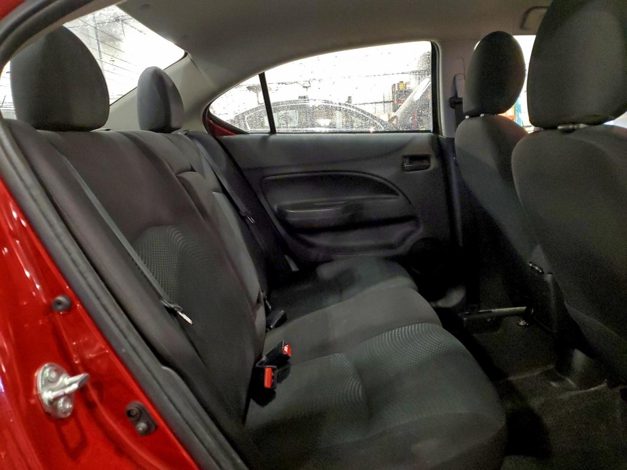 2018 MITSUBISHI MIRAGE G4 ES photo 10
