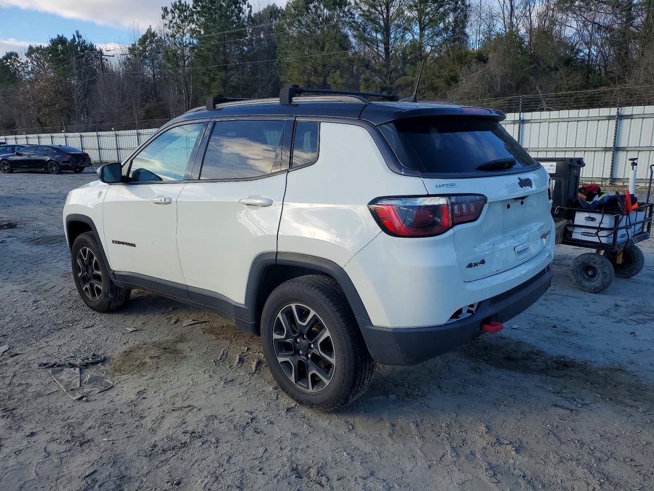 2019 JEEP COMPASS TRAILHAWK photo 2
