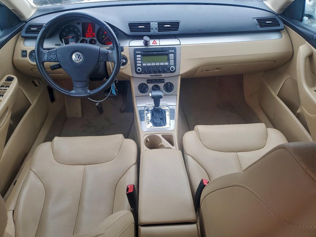 2008 VOLKSWAGEN PASSAT KOMFORT photo 8