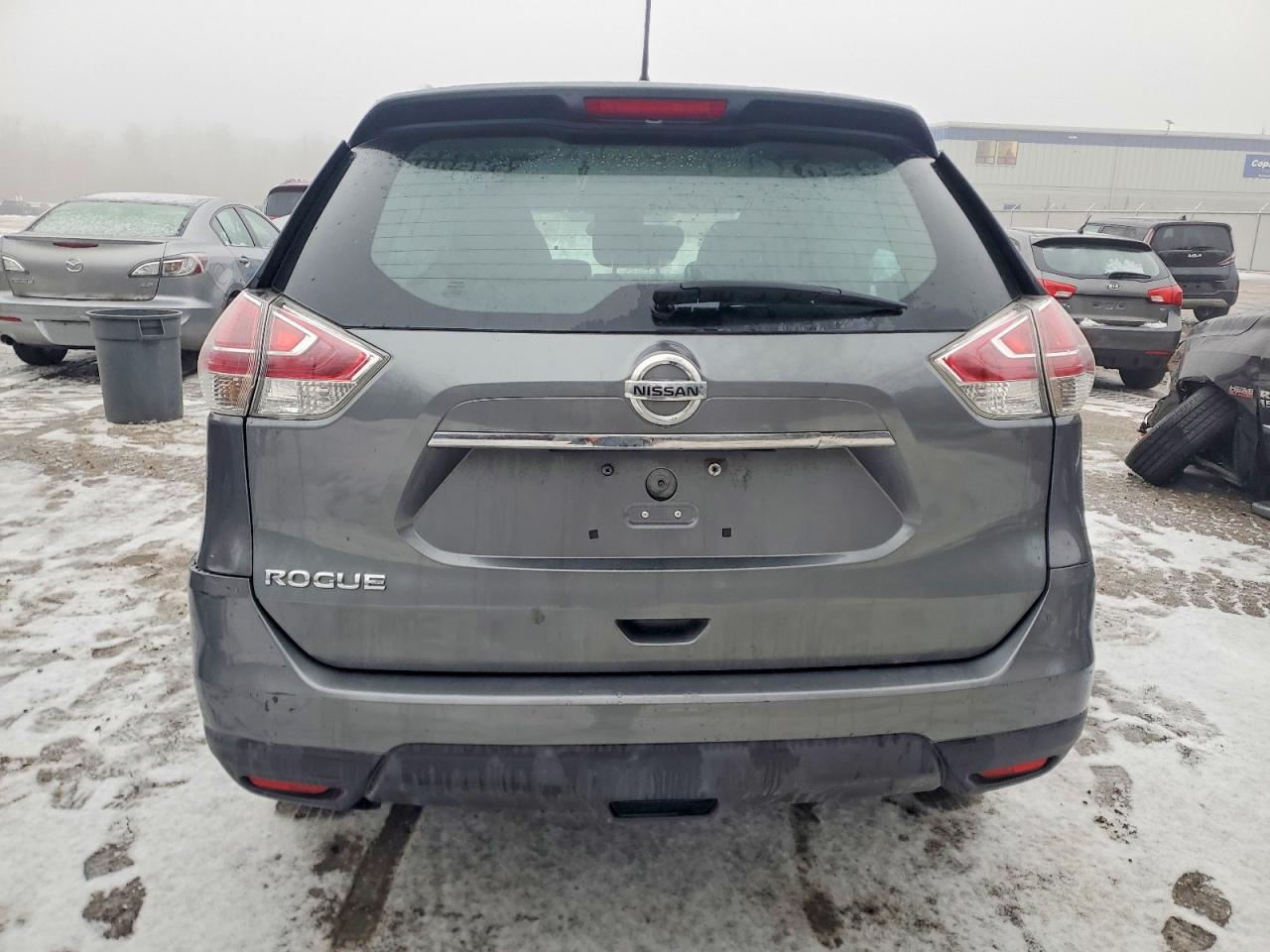 2016 NISSAN ROGUE S photo 6