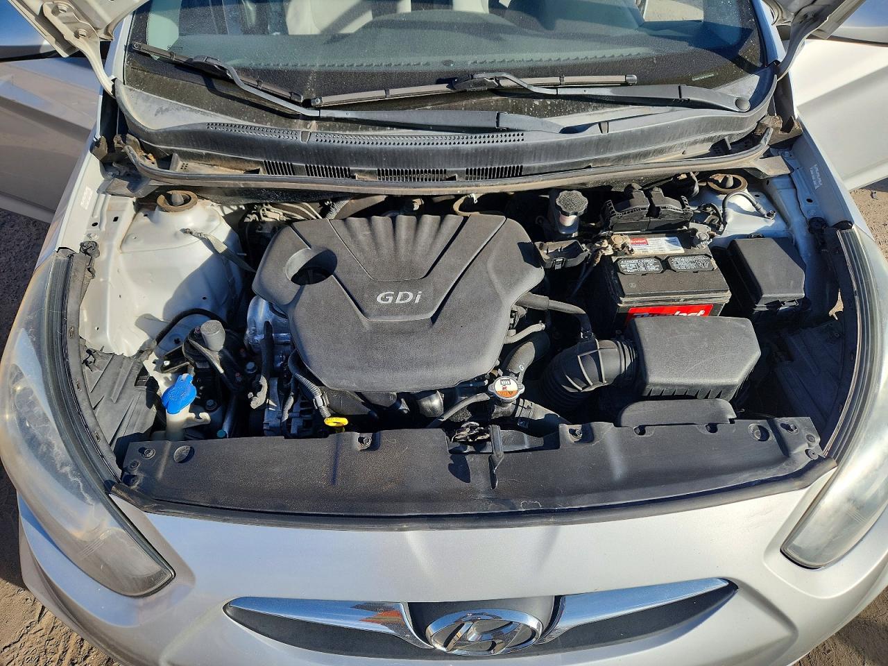 2012 HYUNDAI ACCENT GLS photo 11