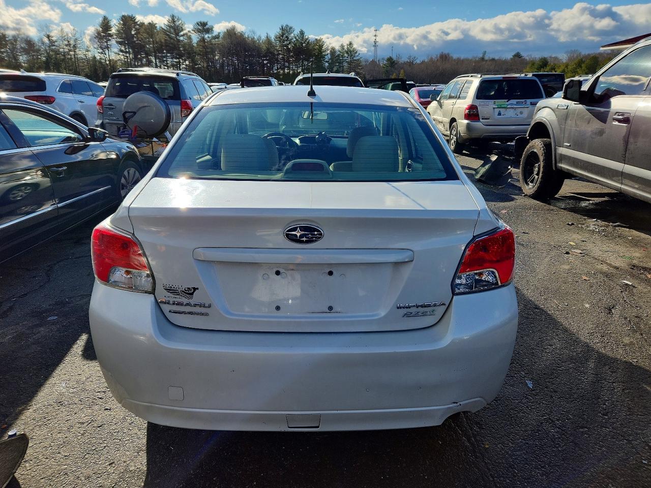 2012 SUBARU IMPREZA photo 6
