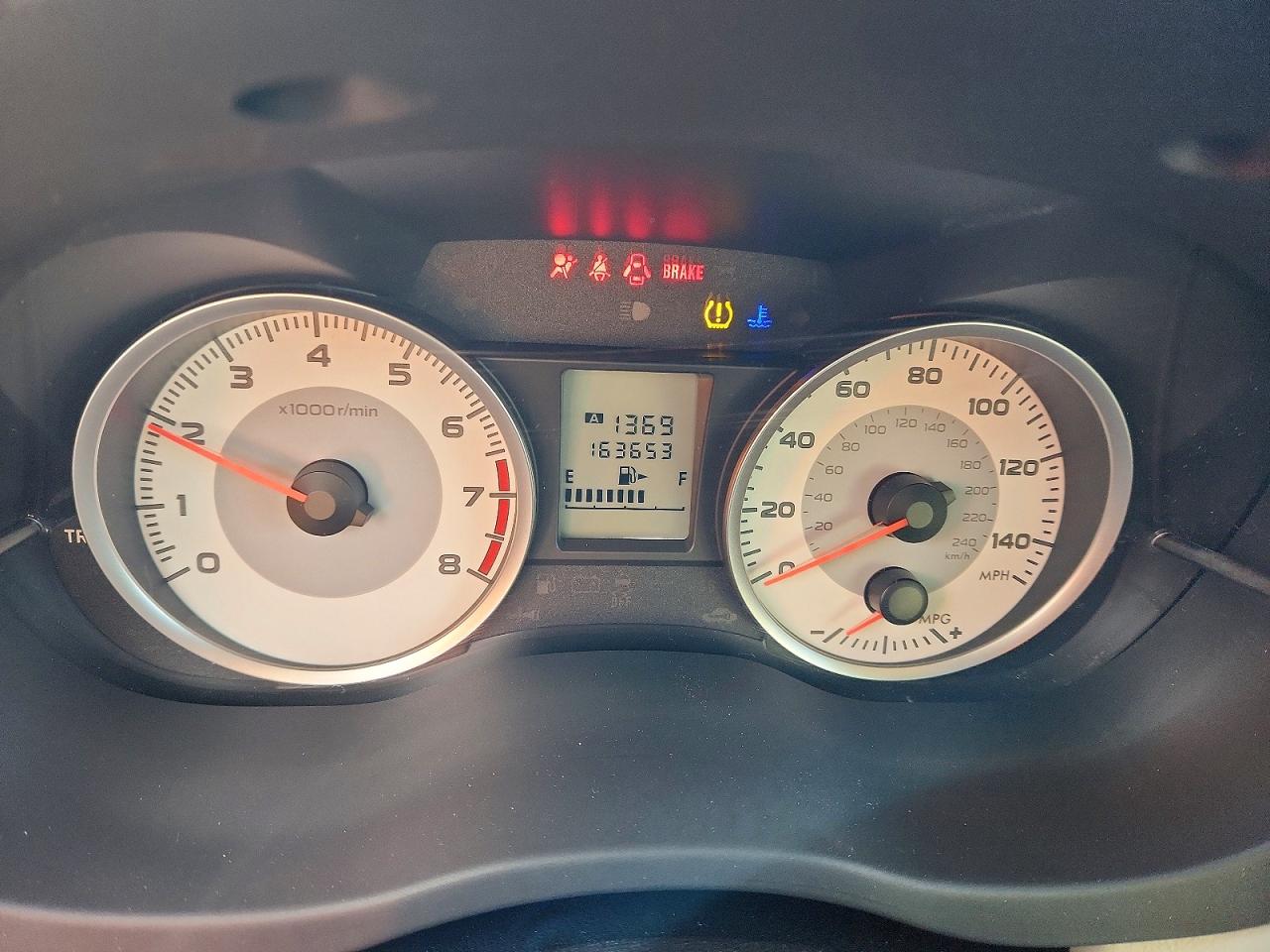2012 SUBARU IMPREZA photo 9