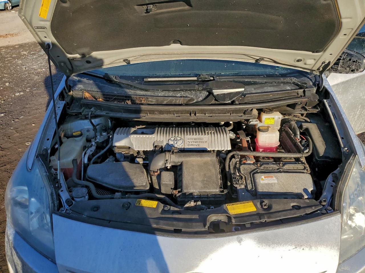 2010 TOYOTA PRIUS photo 11