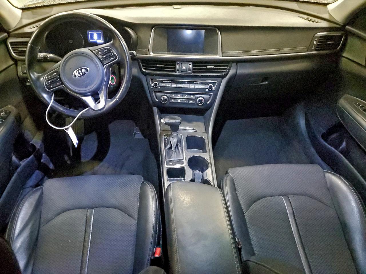 2018 KIA OPTIMA LX photo 8