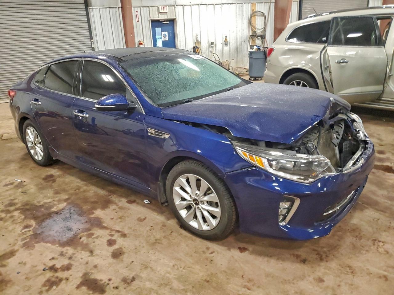 2018 KIA OPTIMA LX photo 4