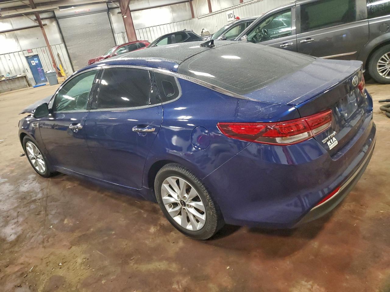 2018 KIA OPTIMA LX photo 2