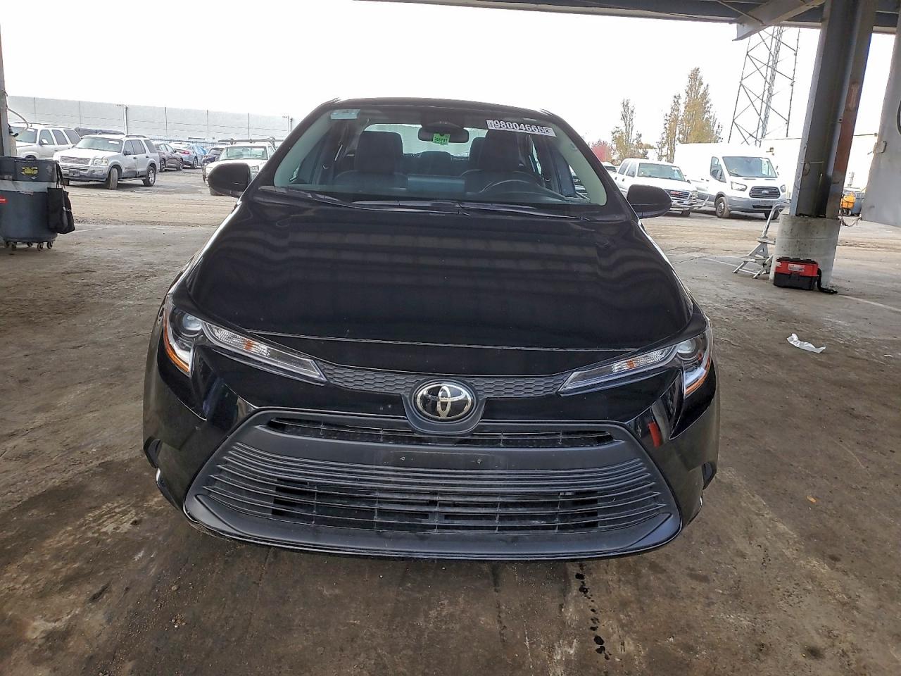 2025 TOYOTA COROLLA LE photo 9