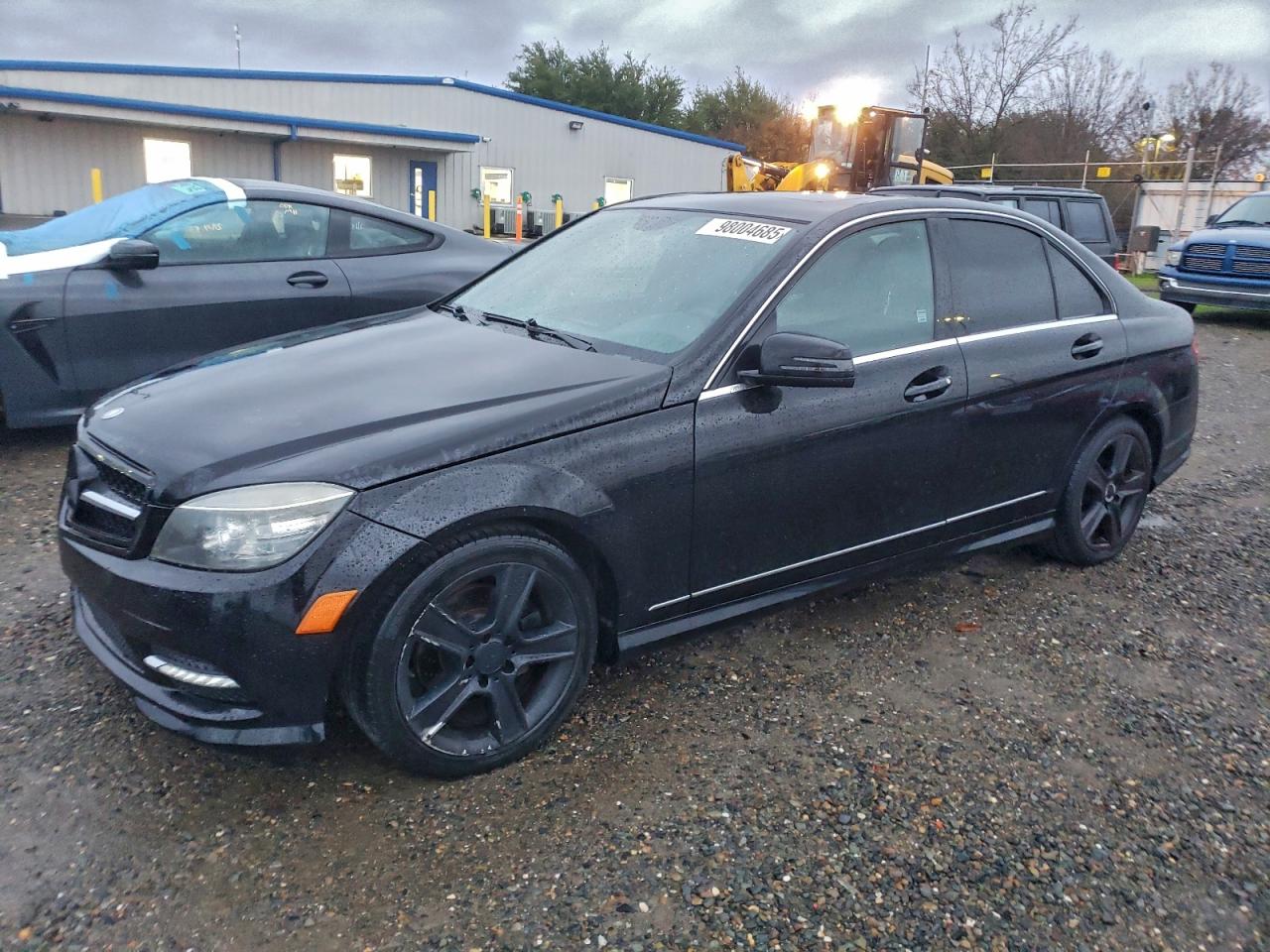 2011 MERCEDES-BENZ C