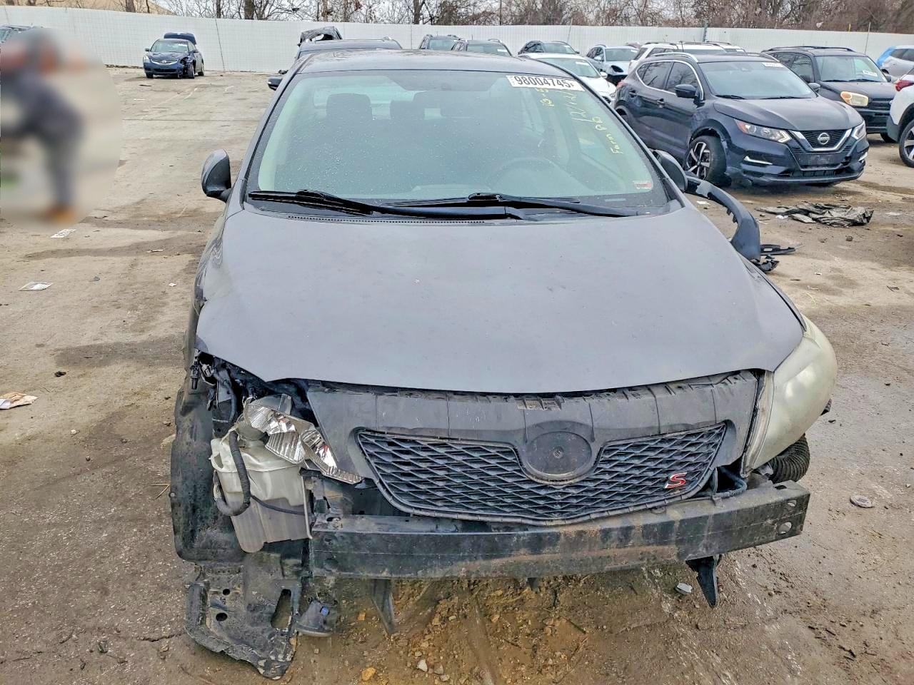 2010 TOYOTA COROLLA photo 5