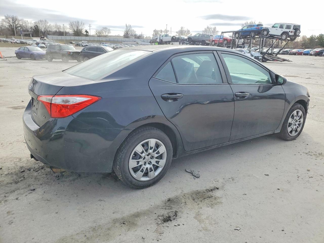 2014 TOYOTA COROLLA L photo 3