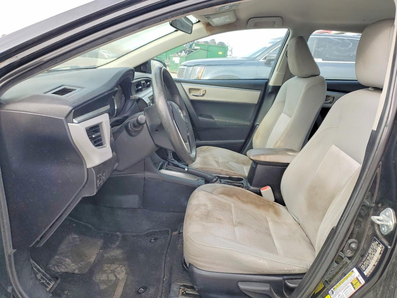 2014 TOYOTA COROLLA L photo 7