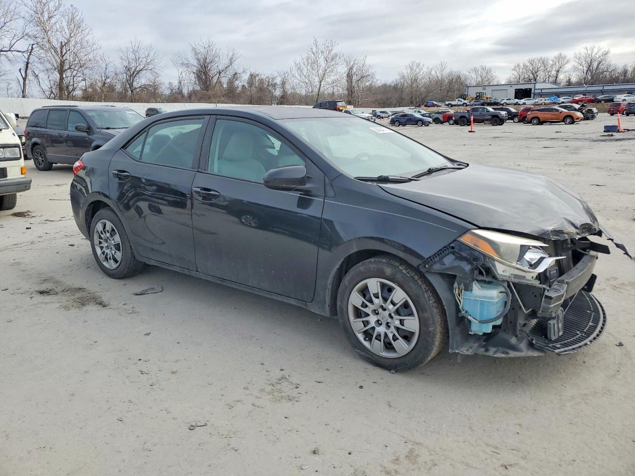 2014 TOYOTA COROLLA L photo 4