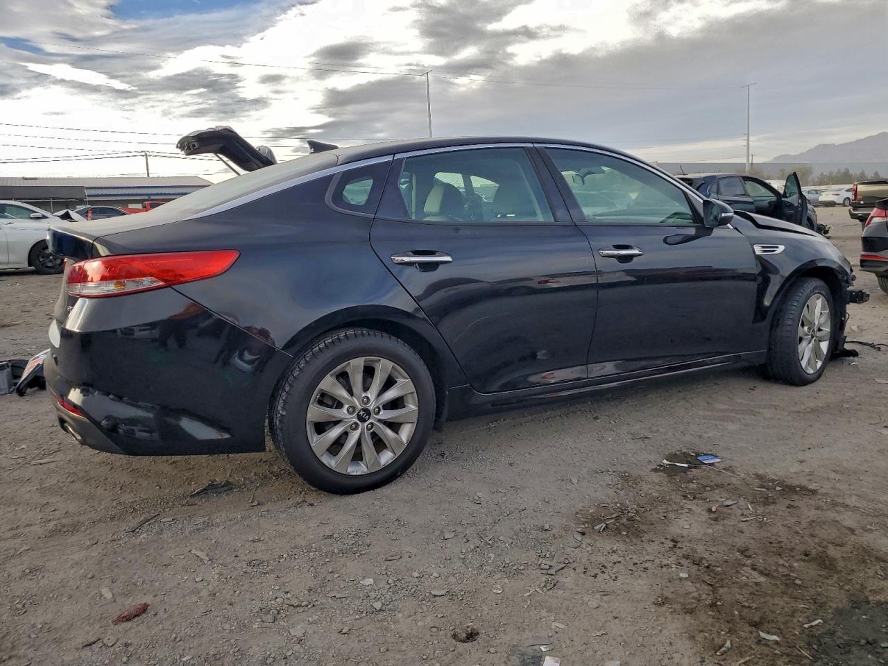 2016 KIA OPTIMA EX photo 3