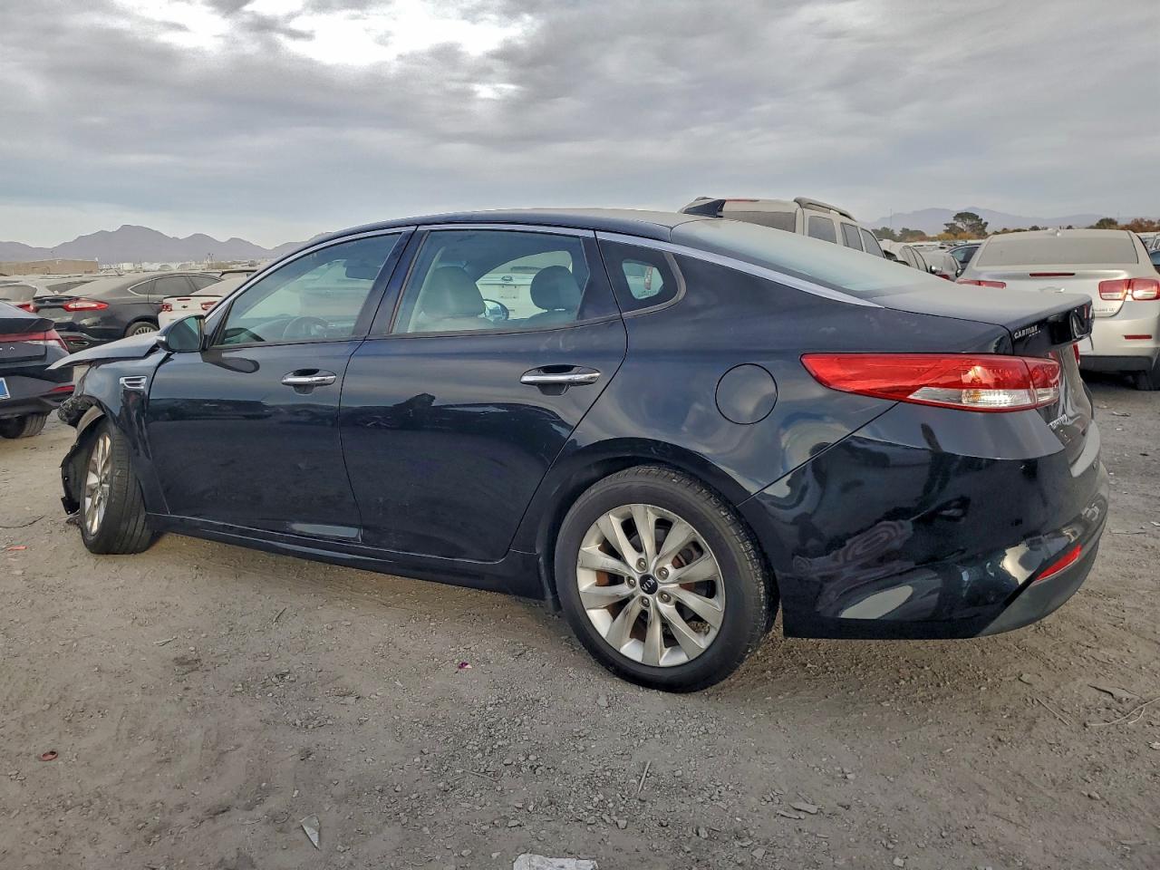 2016 KIA OPTIMA EX photo 2