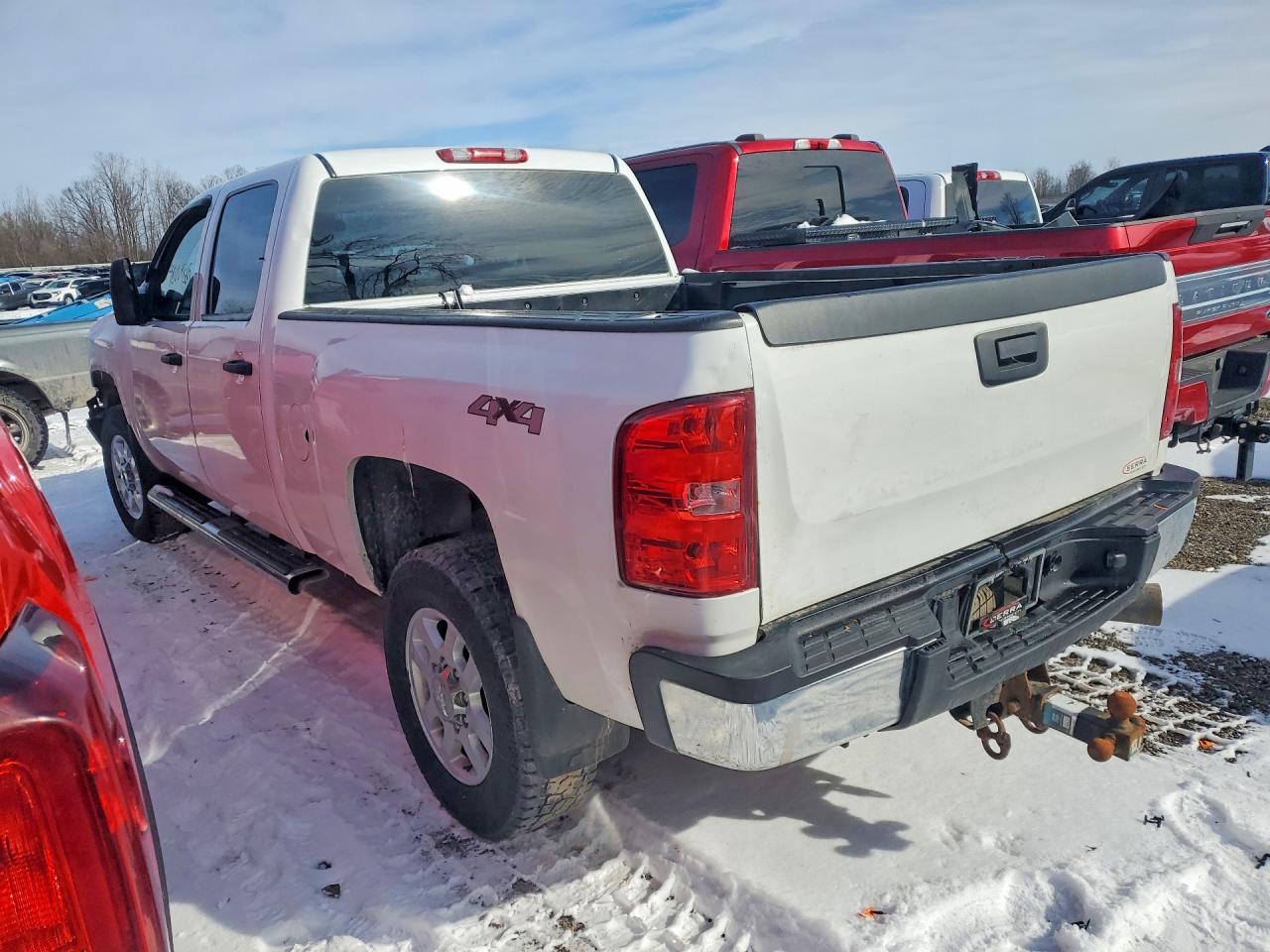 2014 CHEVROLET SILVERADO K3500 photo 3