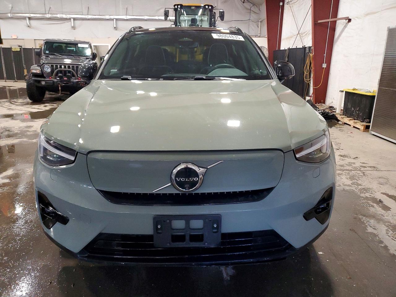 2024 VOLVO XC40 RECHARGE ULTIMATE photo 5
