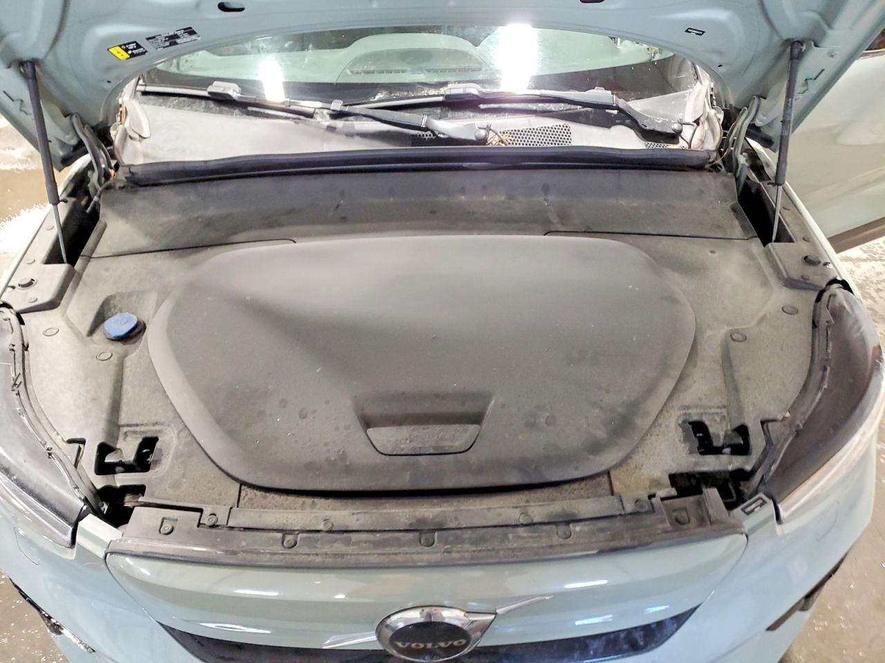 2024 VOLVO XC40 RECHARGE ULTIMATE photo 12