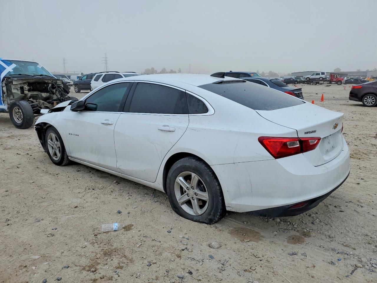 2023 CHEVROLET MALIBU LS photo 2