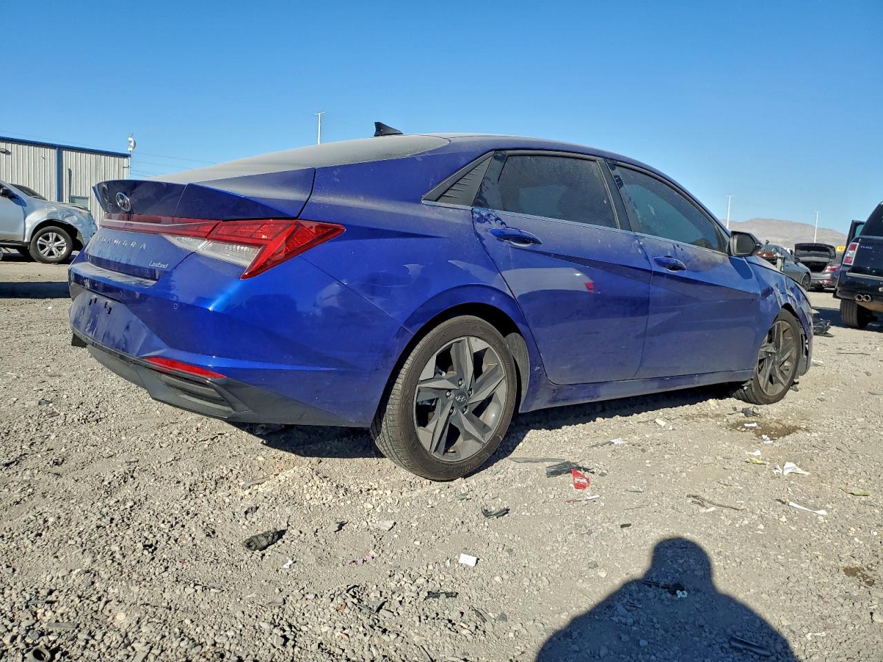 2022 HYUNDAI ELANTRA LIMITED photo 3