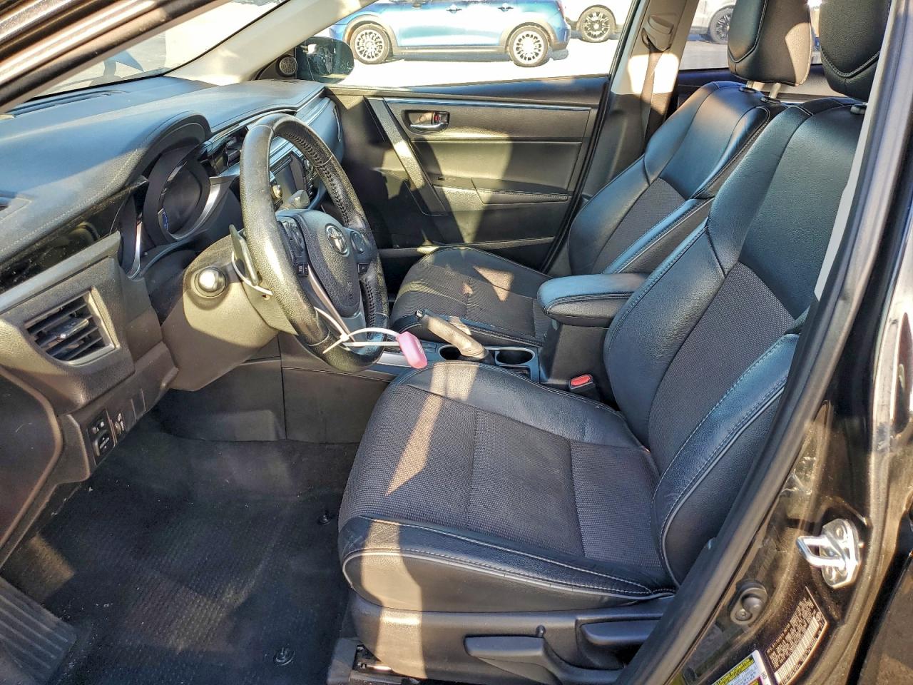 2016 TOYOTA COROLLA L photo 7