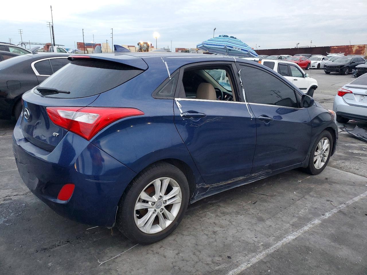 2013 HYUNDAI ELANTRA GT photo 3