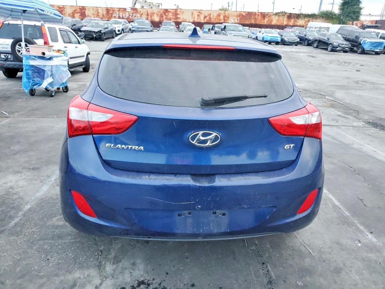 2013 HYUNDAI ELANTRA GT photo 6