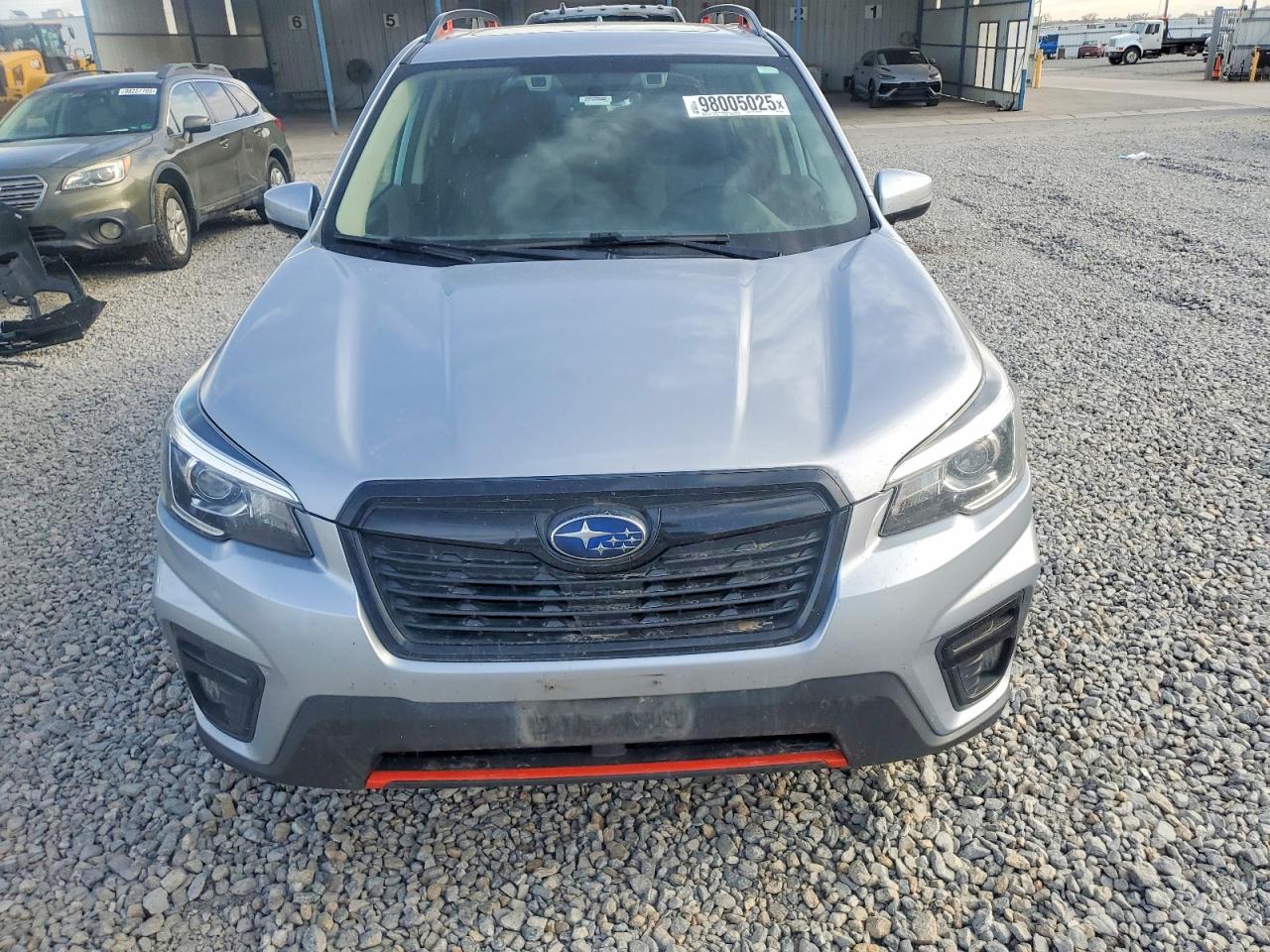 2020 SUBARU FORESTER SPORT photo 5