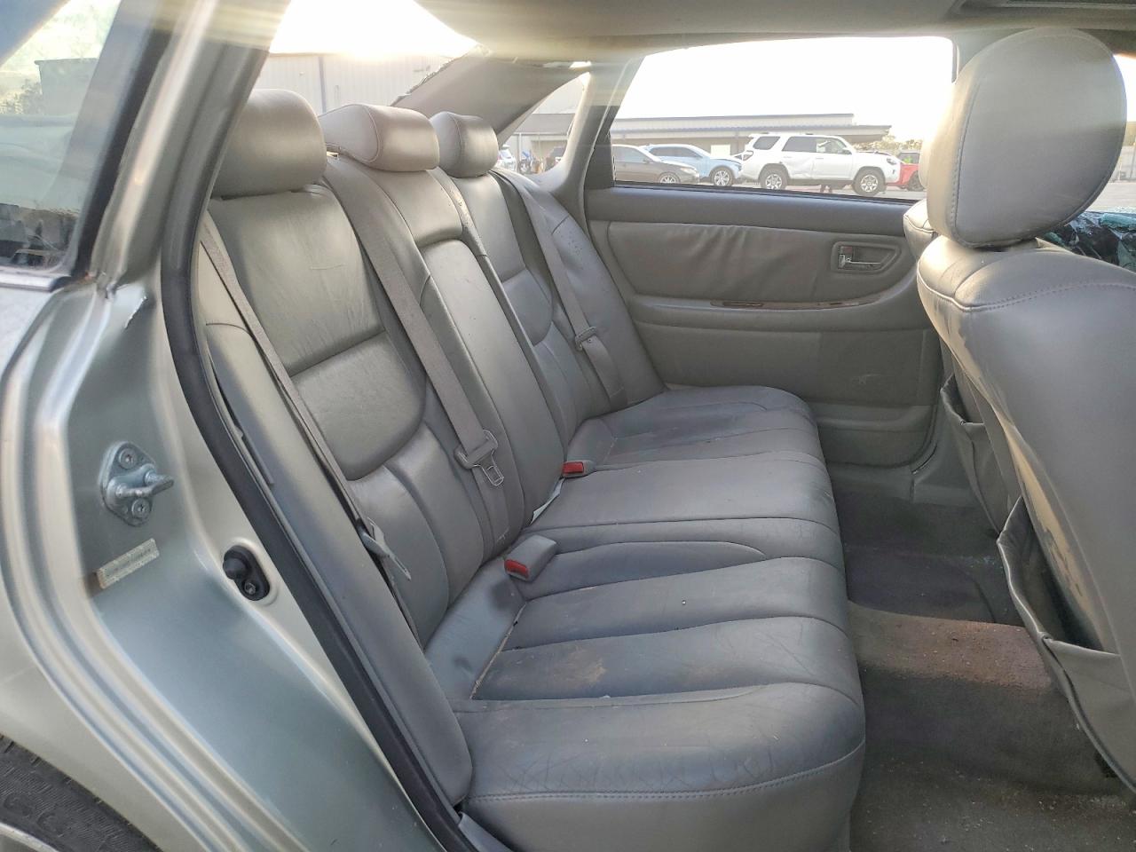 2000 TOYOTA AVALON XL photo 11