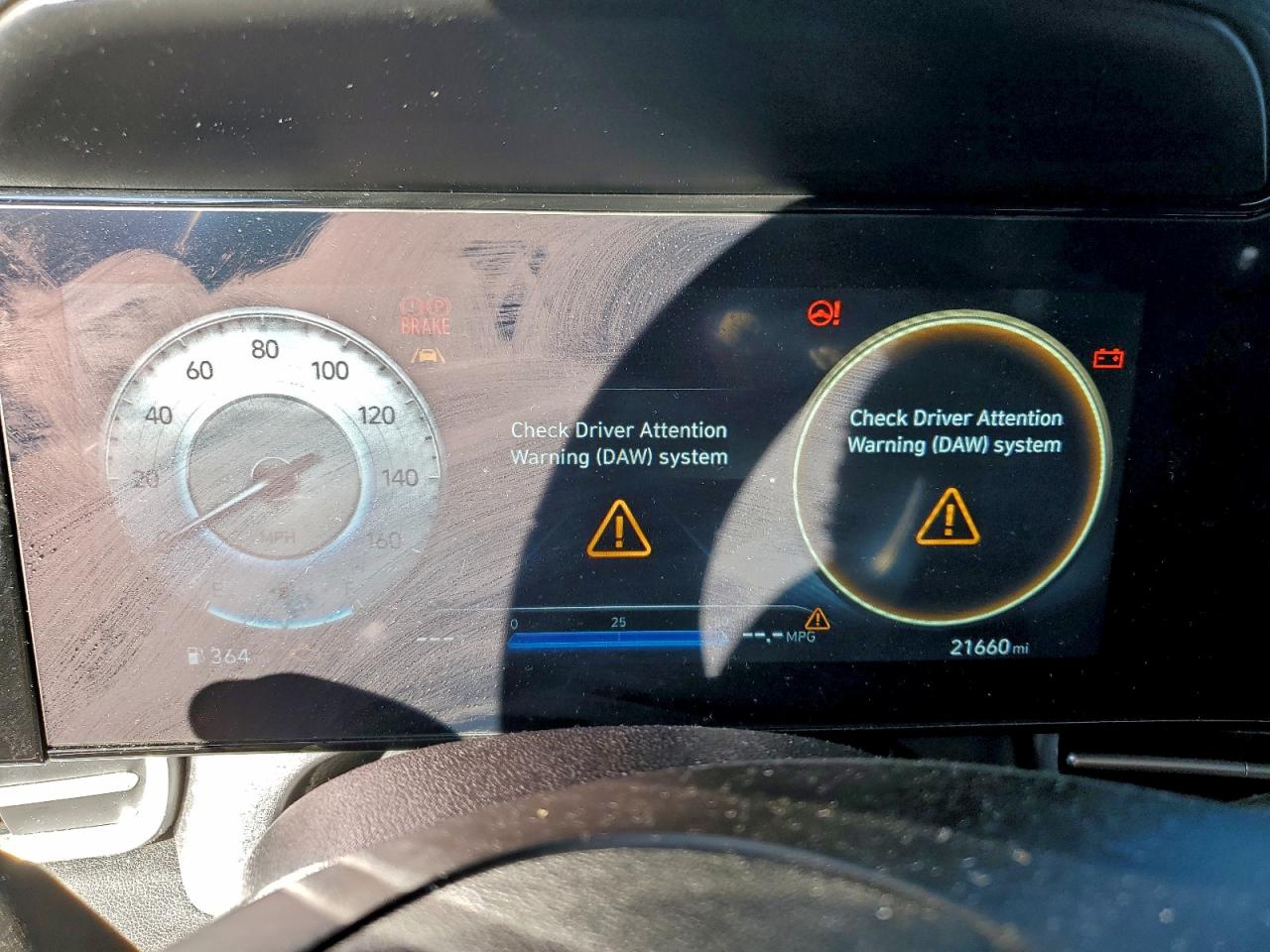 2023 HYUNDAI ELANTRA photo 9