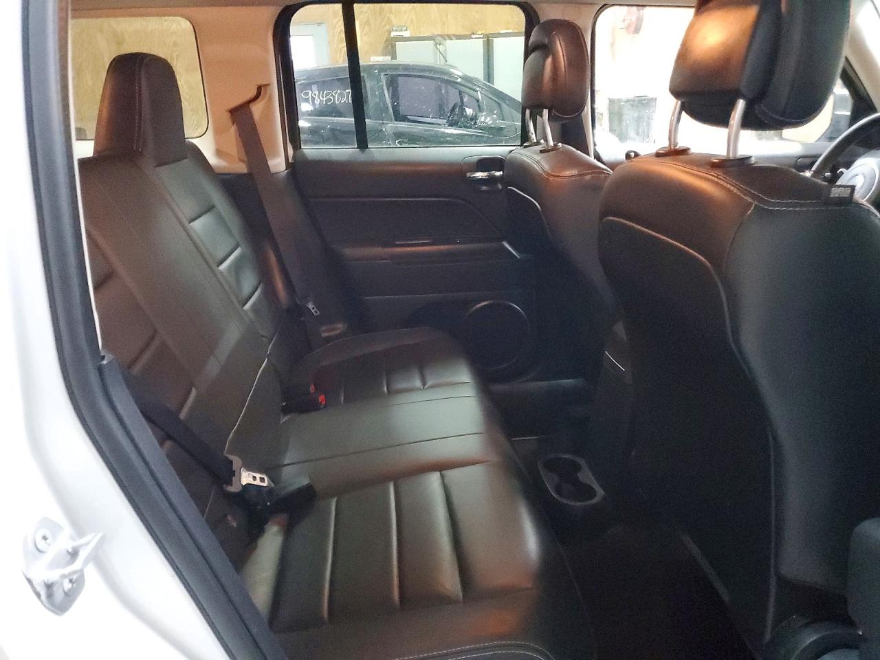 2015 JEEP PATRIOT LATITUDE photo 11