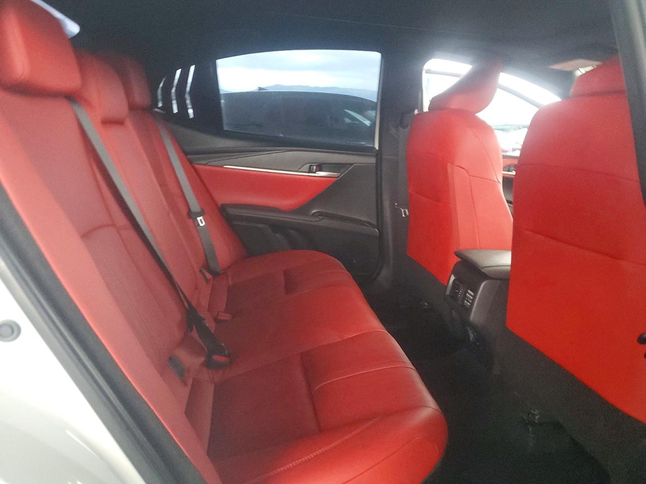 2025 TOYOTA CAMRY XSE photo 10