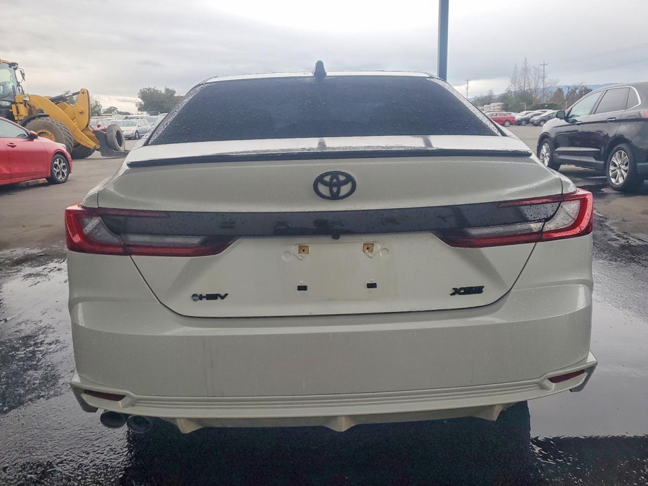 2025 TOYOTA CAMRY XSE photo 6