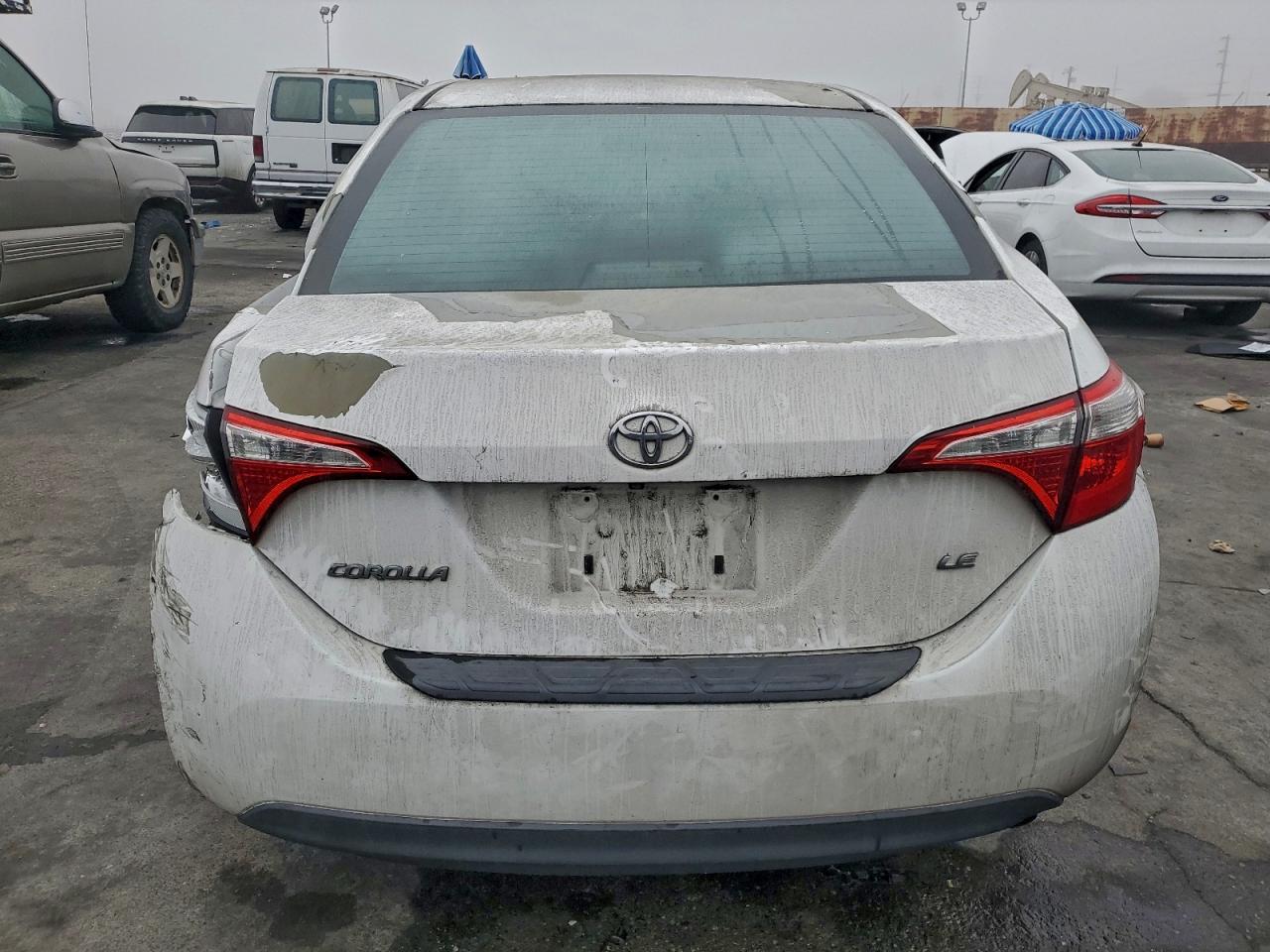 2015 TOYOTA COROLLA L photo 6