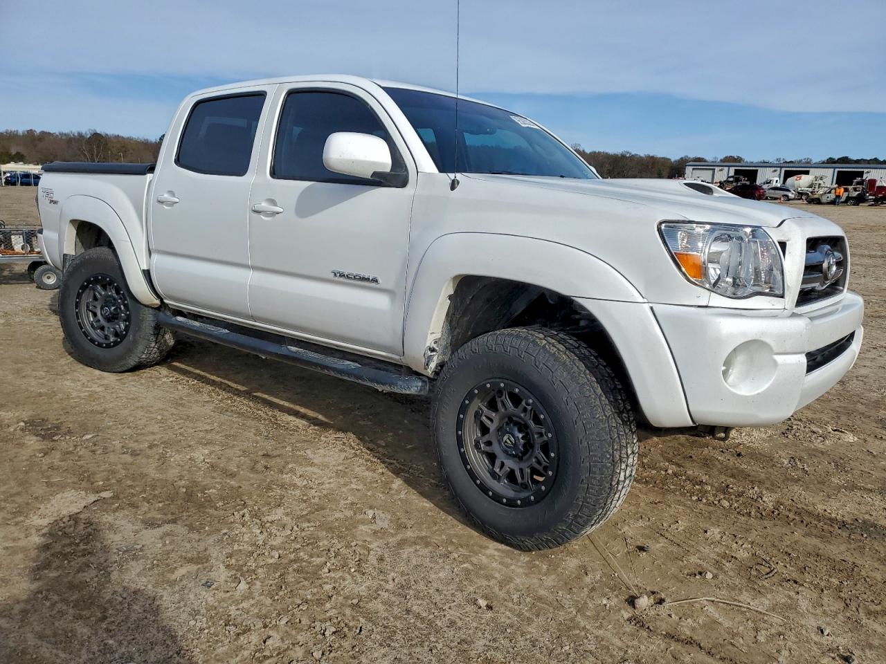 2009 TOYOTA TACOMA DOUBLE CAB photo 4