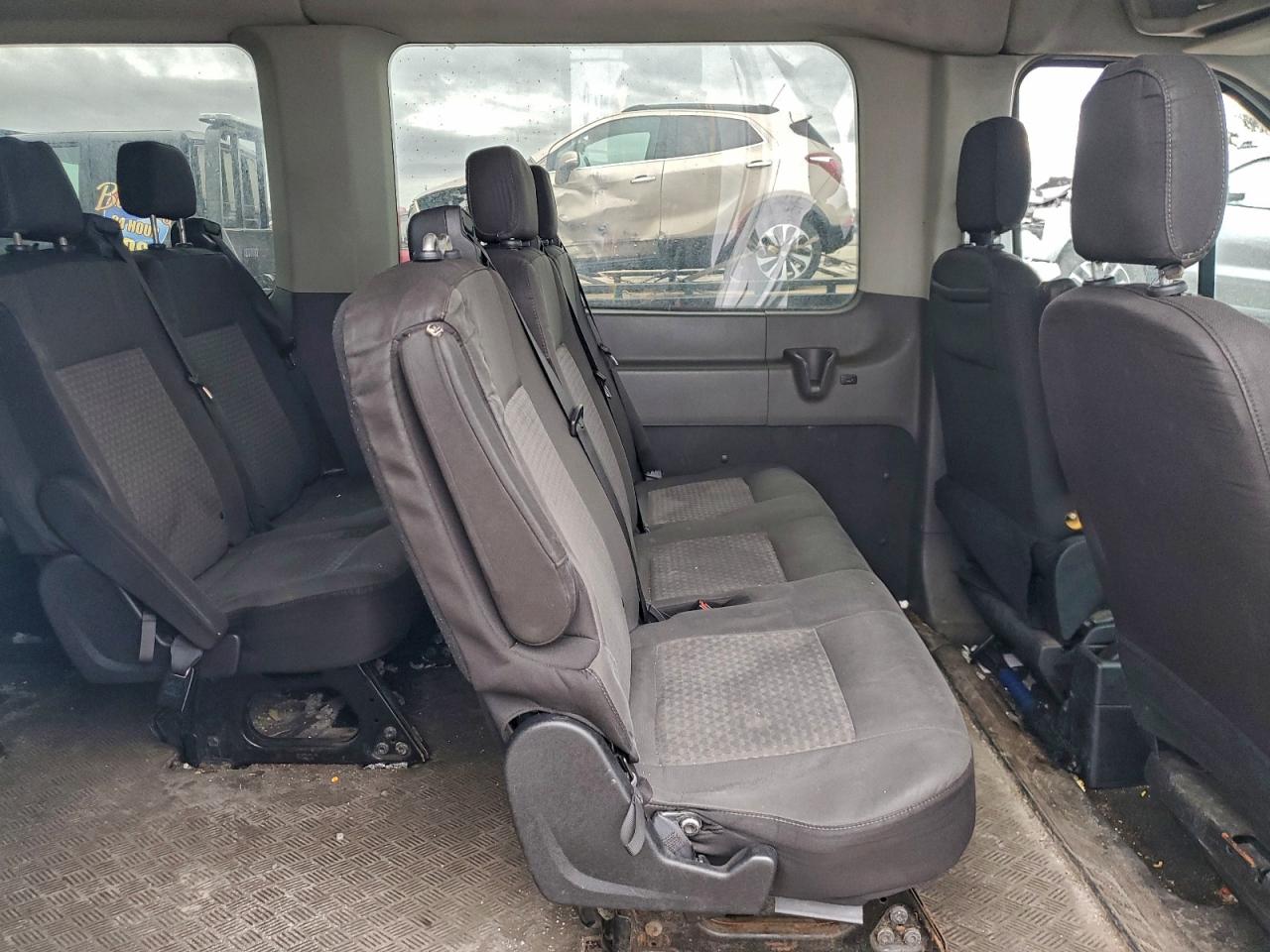 2020 FORD TRANSIT T-350 photo 11